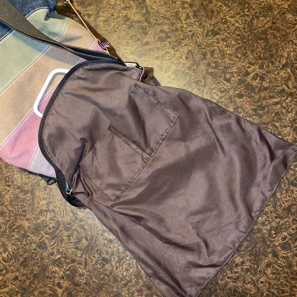 SNUG STAR Canvas Striped CrossBody Shoulder Bag/Purse/Backpack - Picture 5 of 8